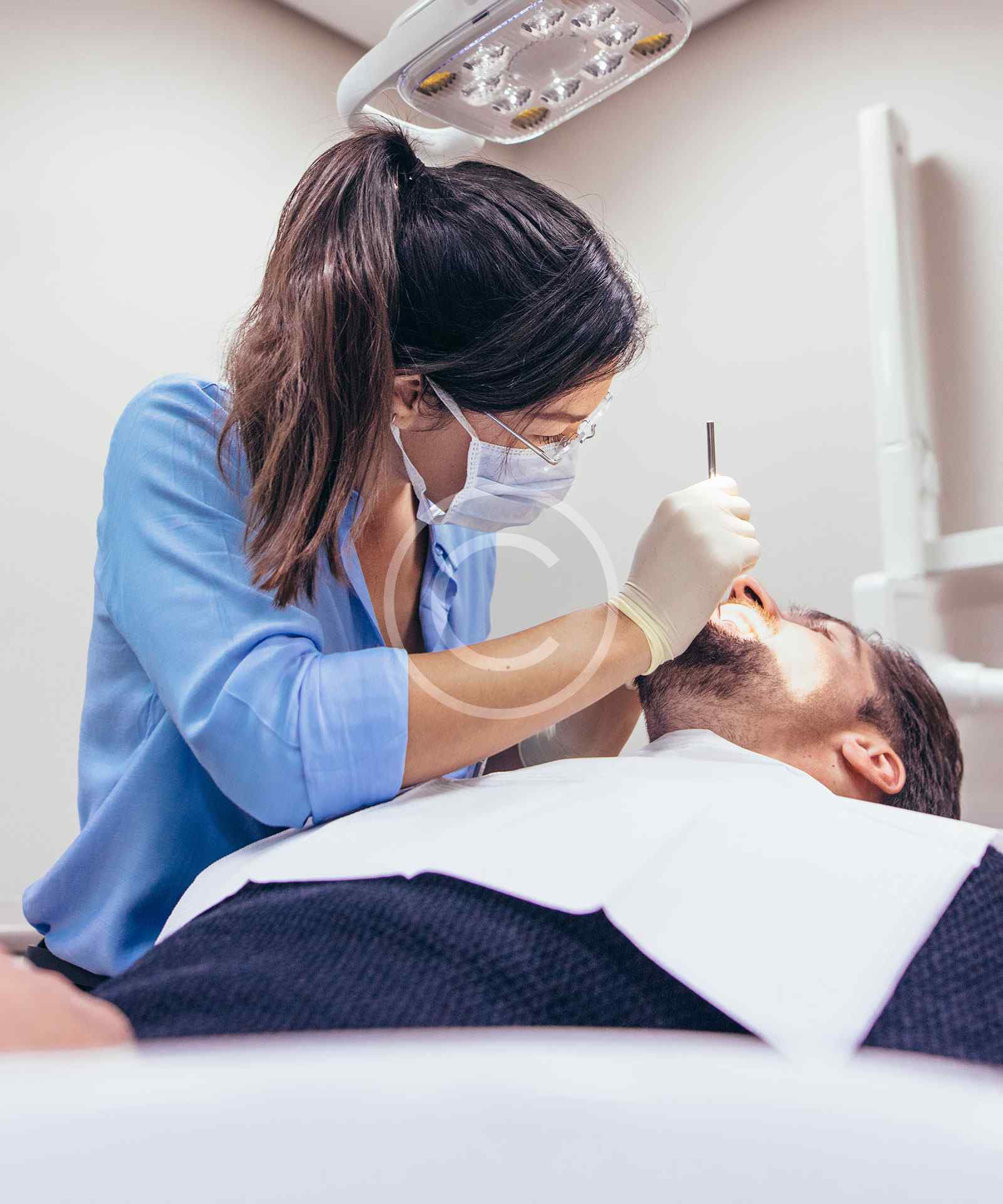 Higiene dental con ultrasonido